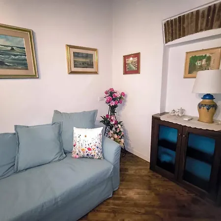 Kira Bike Friendly Daire Massa Marittima