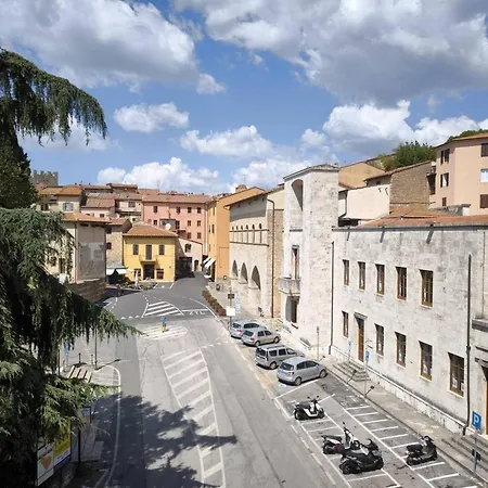 Kira Bike Friendly Massa Marittima
