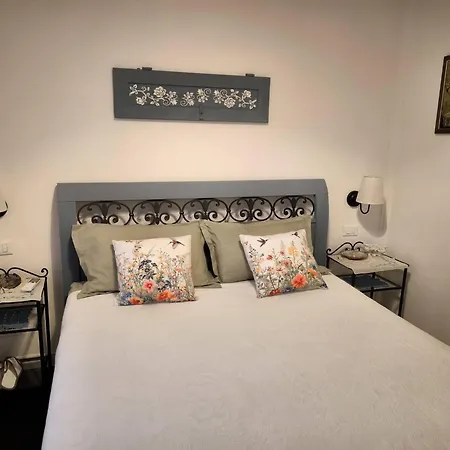 Kira Bike Friendly Apartment