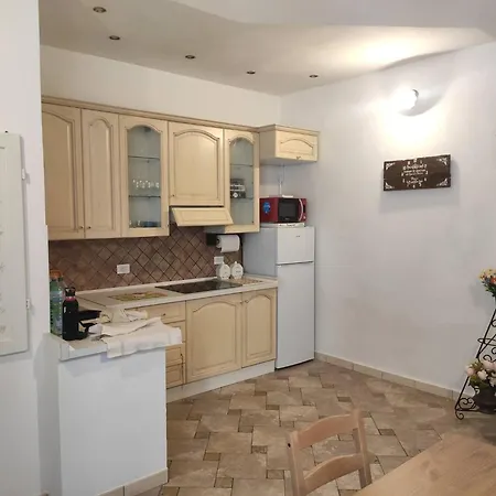 Kira Bike Friendly *